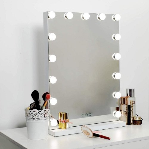 Hollywood Mirror 7